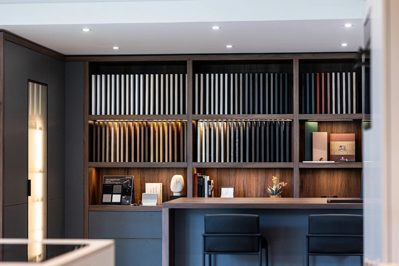 Échantillons de matériaux au showroom